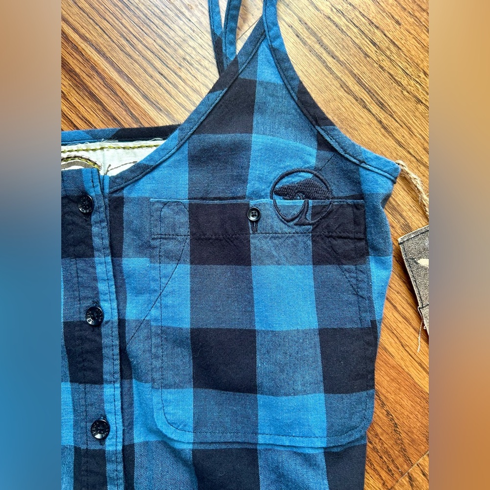 Arbor Button Down Tank Top - Picture 2 of 9